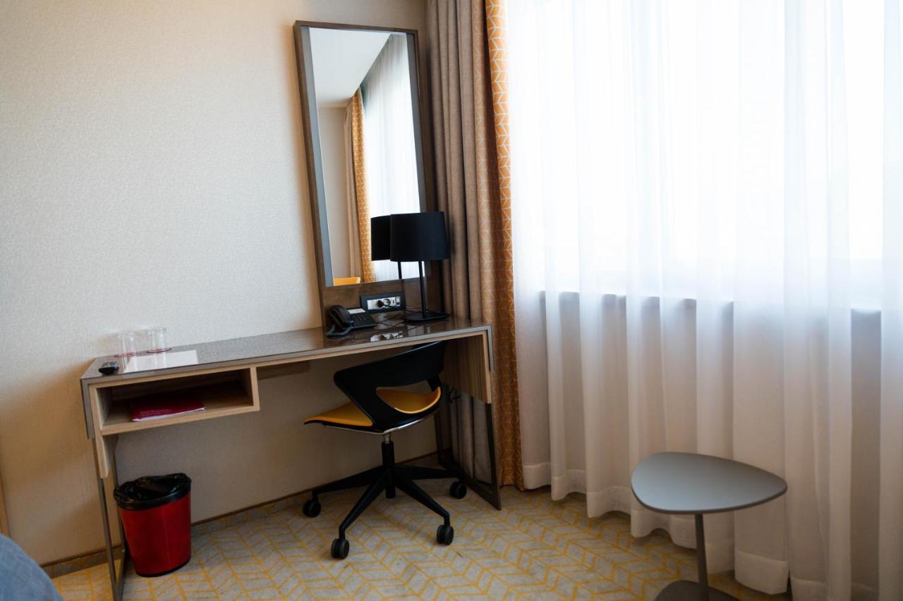 Ramada By Wyndham Ramnicu Valcea Hotel Luaran gambar